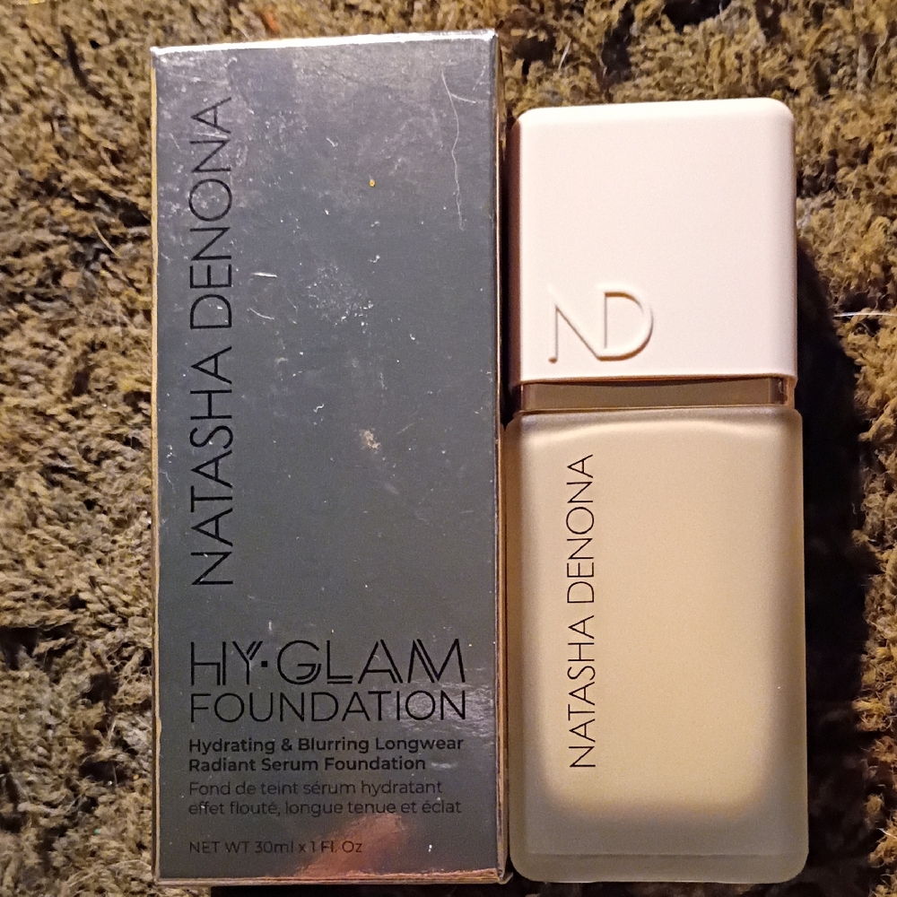 NATASHA DENONA HY-GLAM FOUNDATION YP5 Light Yellow Peach